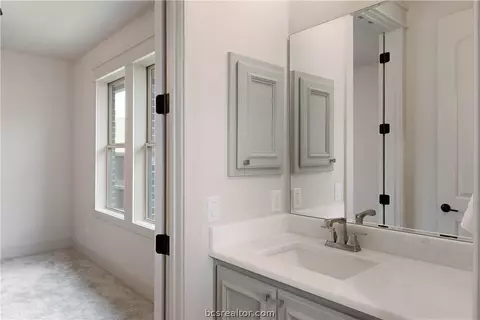 5015 Highline Dr, Bryan, TX 77802 photo 24
