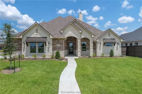 5015 Highline Dr, Bryan, TX 77802 photo 2