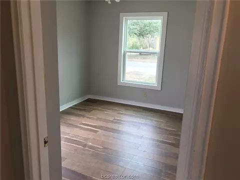 1406 E 25th St, Bryan, TX 77803 photo 15