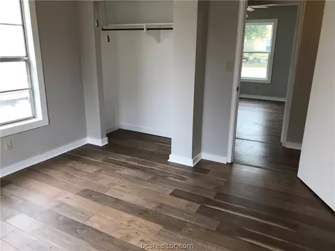 1406 E 25th St, Bryan, TX 77803 photo 18