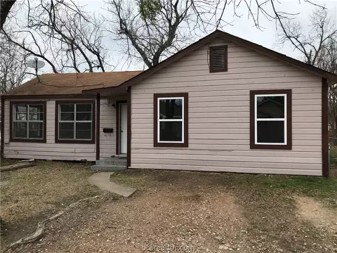 1406 E 25th St, Bryan, TX 77803 photo 1