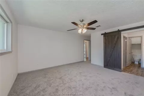 2811 Hillside Dr, Bryan, TX 77802 photo 16