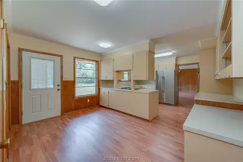 2318 Wayside Dr, Bryan, TX 77802 photo 15