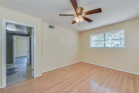 2318 Wayside Dr, Bryan, TX 77802 photo 21
