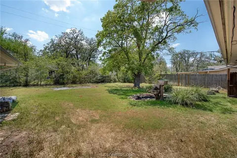 2318 Wayside Dr, Bryan, TX 77802 photo 30