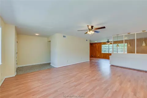 2318 Wayside Dr, Bryan, TX 77802 photo 5