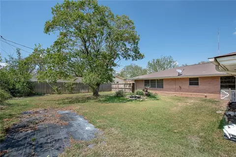 2318 Wayside Dr, Bryan, TX 77802 photo 32