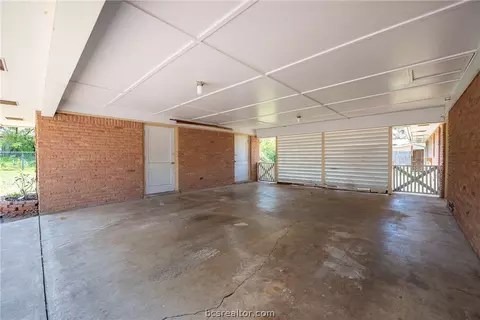 2318 Wayside Dr, Bryan, TX 77802 photo 26
