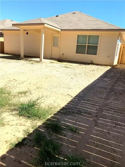 1925 Thorndyke Ln, Bryan, TX 77807 photo 38