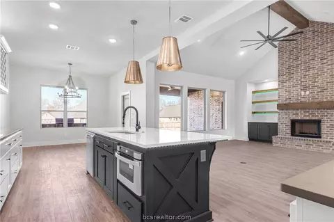 3256 Rose Hill Ln, Bryan, TX 77808 photo 12