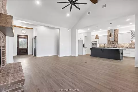3256 Rose Hill Ln, Bryan, TX 77808 photo 6