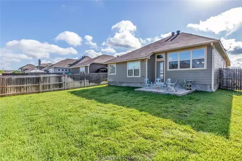 2103 Dumfries Dr, Bryan, TX 77807 photo 21