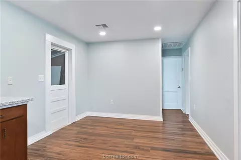 1400 E 28th St, Bryan, TX 77802 photo 10