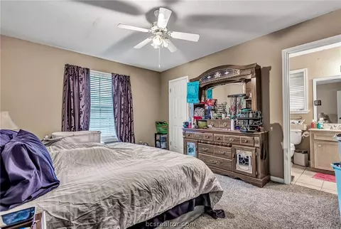 2500 Pinon Ct, Bryan, TX 77802 photo 9