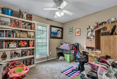 2500 Pinon Ct, Bryan, TX 77802 photo 12