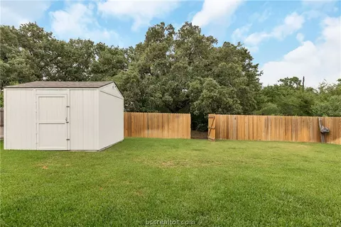 3026 Embers Loop, Bryan, TX 77808 photo 6