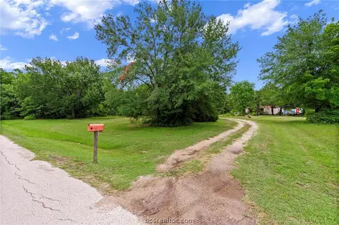 3701 Stevens Dr, Bryan, TX 77808 photo 1