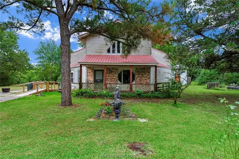 3701 Stevens Dr, Bryan, TX 77808 photo 2