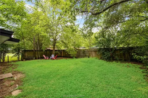 304 Brogdon St, Bryan, TX 77803 photo 21