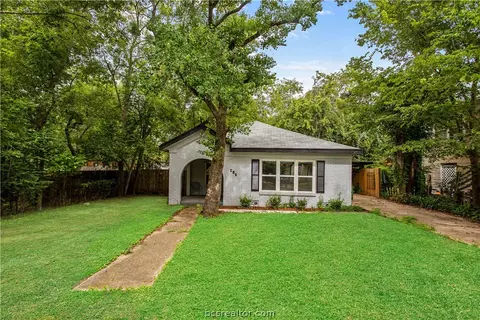 304 Brogdon St, Bryan, TX 77803 photo 1