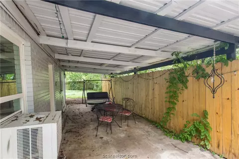 304 Brogdon St, Bryan, TX 77803 photo 19