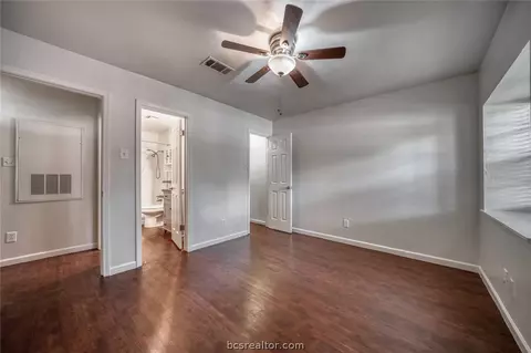 2909 Forest Bend St, Bryan, TX 77801 photo 15