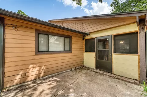 2909 Forest Bend St, Bryan, TX 77801 photo 19