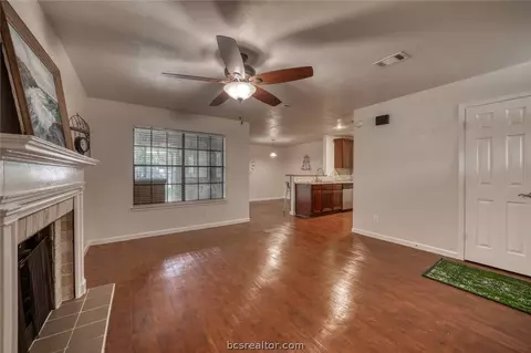 2909 Forest Bend St, Bryan, TX 77801 photo 7