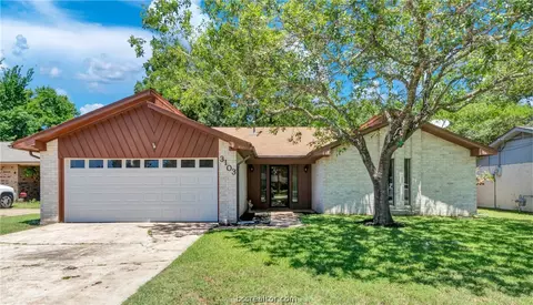 3103 Red Robin Loop, Bryan, TX 77802 photo 1