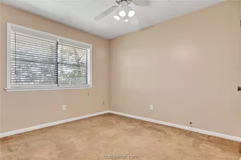 3103 Red Robin Loop, Bryan, TX 77802 photo 12