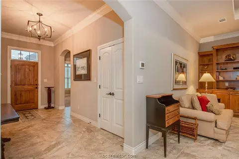 4683 S Stonecrest Ct, Bryan, TX 77808 photo 2