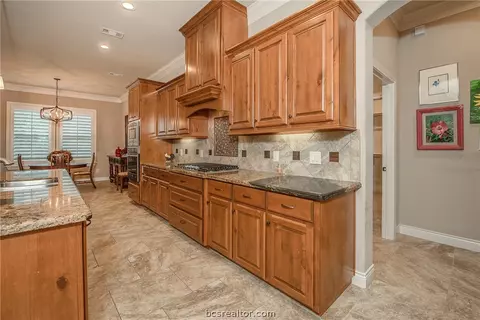 4683 S Stonecrest Ct, Bryan, TX 77808 photo 11