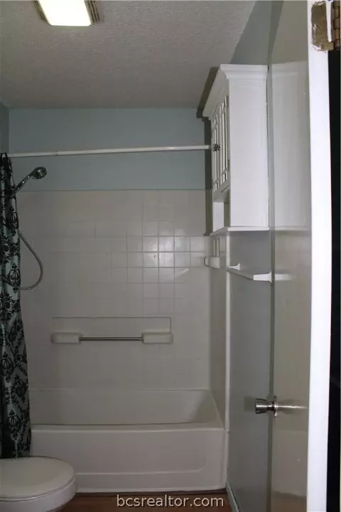 906 Travis St, Bryan, TX 77803 photo 8