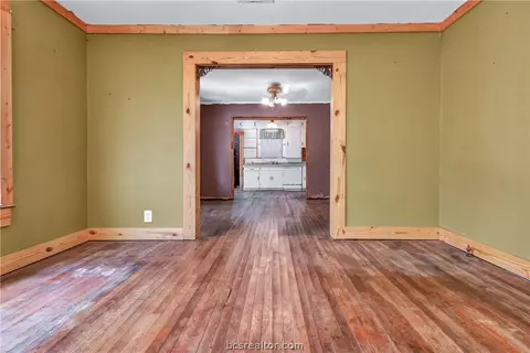 504 Eden Ln, Bryan, TX 77803 photo 10