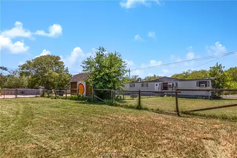 504 Eden Ln, Bryan, TX 77803 photo 21