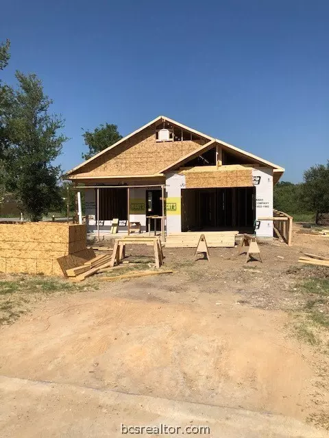 513 Kubin St, Bryan, TX 77803 photo 1