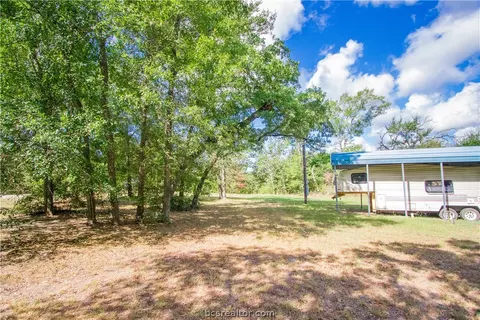 214 Hill Loop, Somerville, TX 77879 photo 19