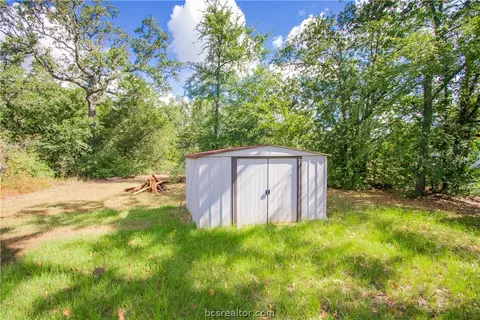 214 Hill Loop, Somerville, TX 77879 photo 13