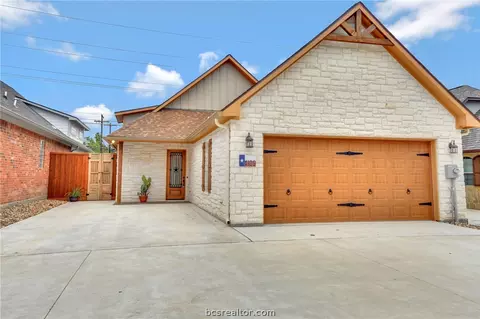 4106 S Texas, Bryan, TX 77802 photo 2