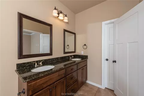 4168 Golden Eagle Dr, Bryan, TX 77808 photo 13