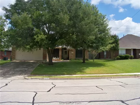 4509 Brompton Ln, Bryan, TX 77802 photo 1