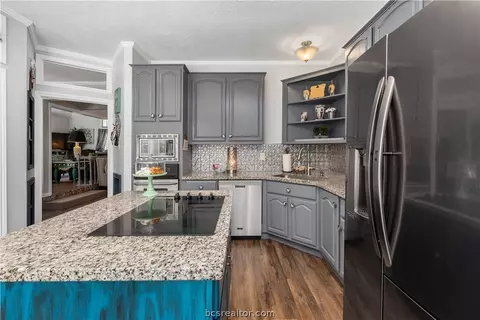 2218 E Briargate Dr, Bryan, TX 77802 photo 15