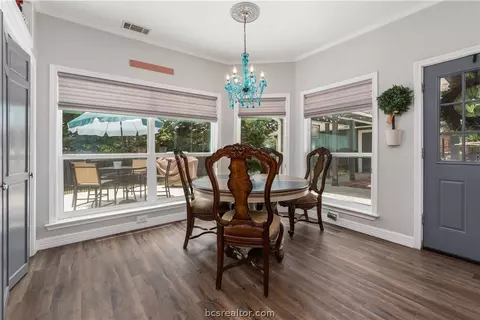 2218 E Briargate Dr, Bryan, TX 77802 photo 11