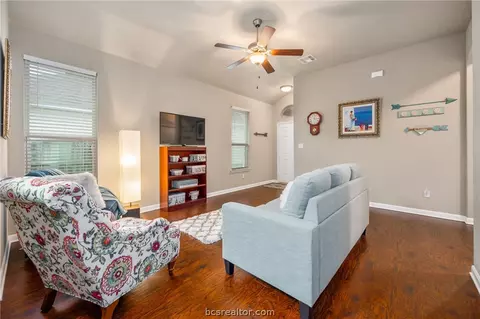 3061 Positano Loop, Bryan, TX 77808 photo 5