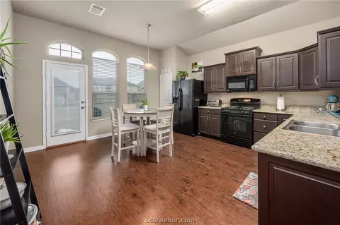 3061 Positano Loop, Bryan, TX 77808 photo 7
