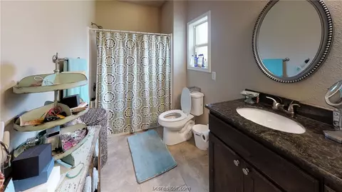 4020 Golden Eagle Dr, Bryan, TX 77808 photo 6