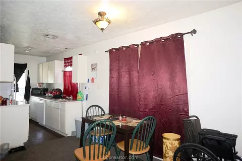 3406 Leon St, Bryan, TX 77801 photo 3