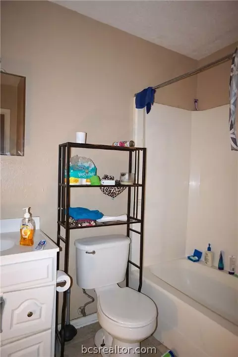 3406 Leon St, Bryan, TX 77801 photo 14