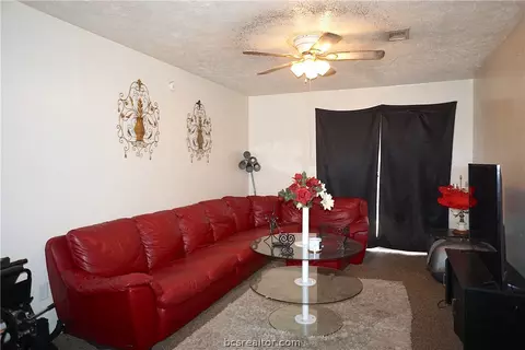 3406 Leon St, Bryan, TX 77801 photo 2