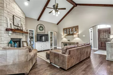 2805 Althea Ct, Bryan, TX 77808 photo 8